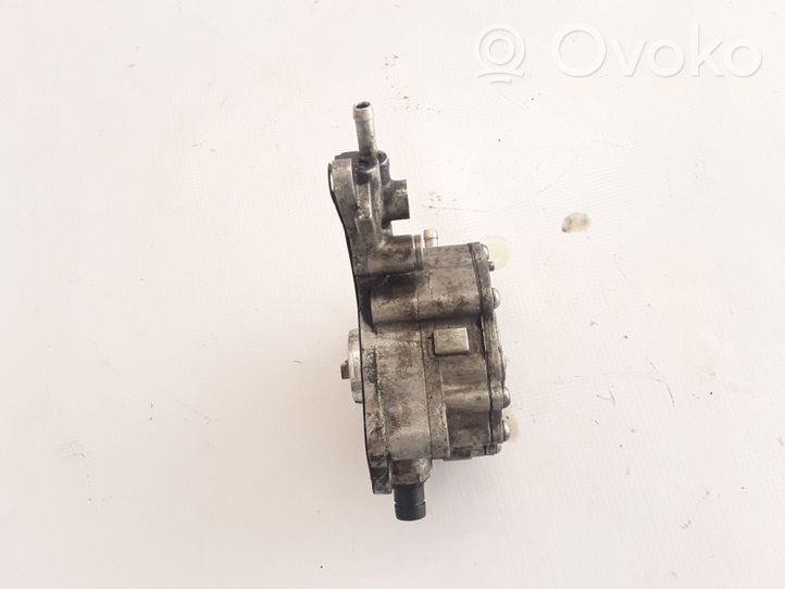 Volkswagen Caddy Vacuum pump 