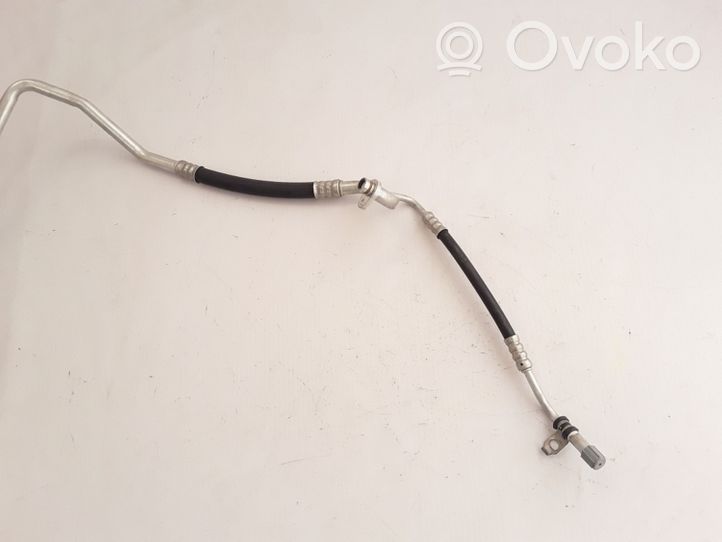 Renault Twingo III Air conditioning (A/C) pipe/hose 924805422R