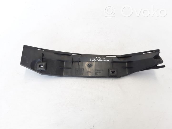 Volvo C70 Uchwyt / Mocowanie zderzaka tylnego 09466908