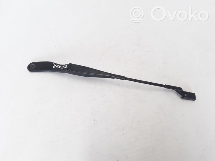 Volvo C70 Ramię wycieraczki szyby przedniej / czołowej 31253996