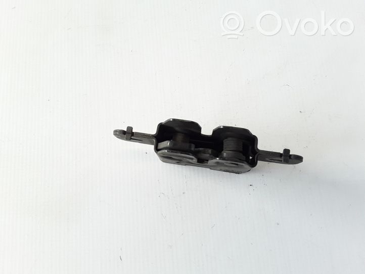 Volvo XC70 Engine bonnet (hood) release handle 