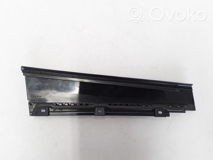 Volvo S90, V90 Muu takaoven verhoiluelementti 31378626