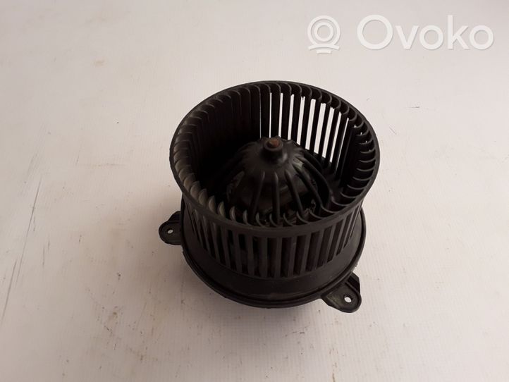 Opel Vivaro Motorino attuatore ricircolo aria dell’A/C 7701050310