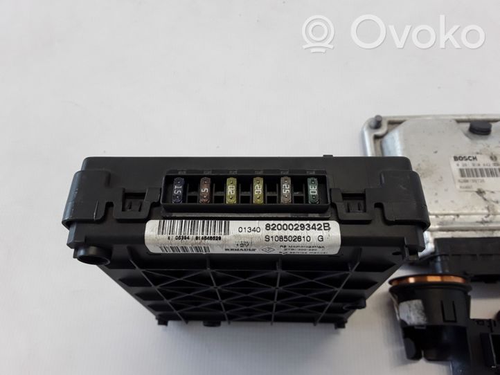 Renault Scenic I Komputer / Sterownik ECU i komplet kluczy 