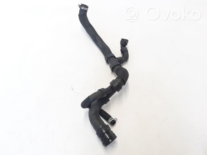 Volvo XC60 Tubo flessibile del liquido di raffreddamento del motore 31355201