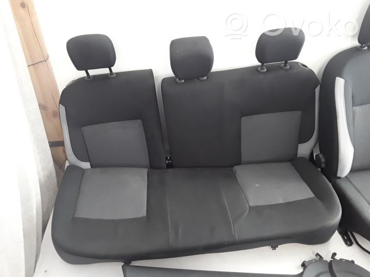 Dacia Logan II Set interni 