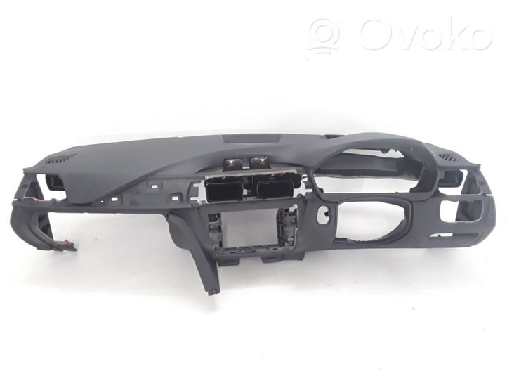 BMW 3 F30 F35 F31 Tableau de bord 9218564