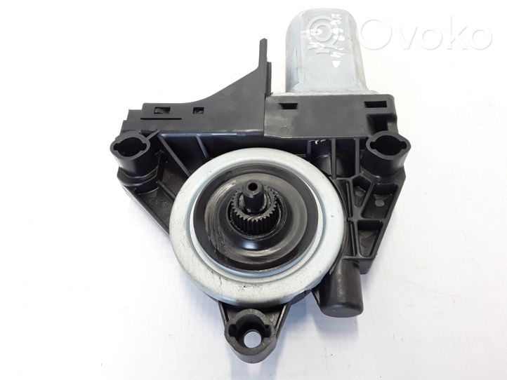 Volvo XC60 Front door window regulator motor 31253062