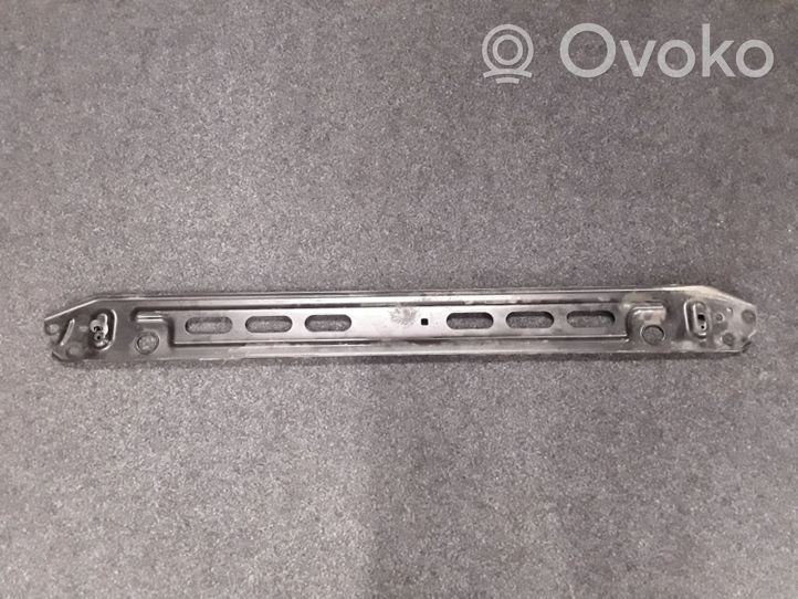 Volvo V60 Fixation de radiateur 31368100