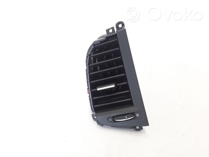 Renault Koleos II Grille d'aération centrale 682604902R