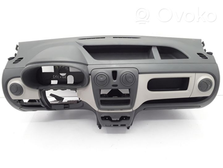 Dacia Dokker Dashboard 681007582R