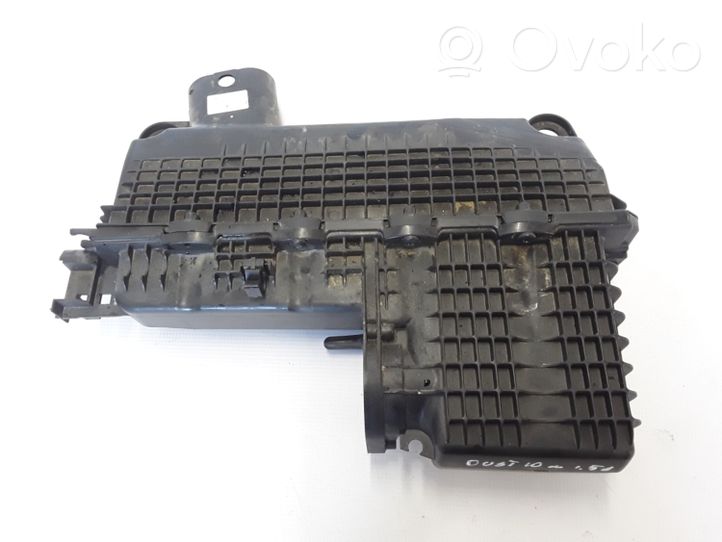 Dacia Duster Scatola del filtro dell’aria 7701068471