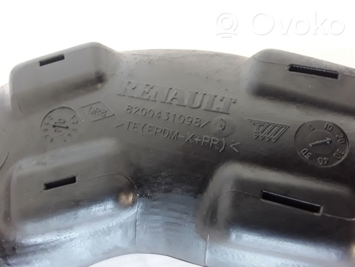 Dacia Duster Część rury dolotu powietrza 8200431098