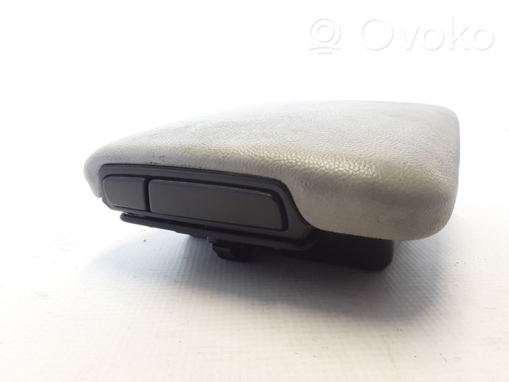 Volvo V50 Armrest 31307598