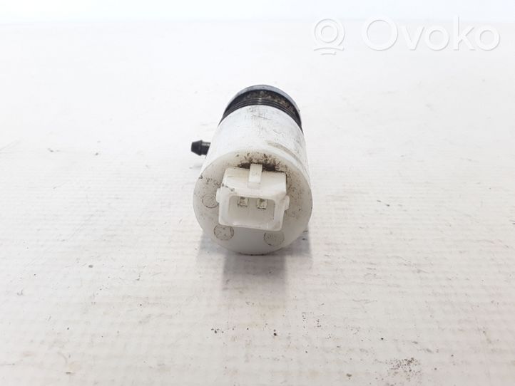 Volvo XC60 Windscreen/windshield washer pump 1028284001