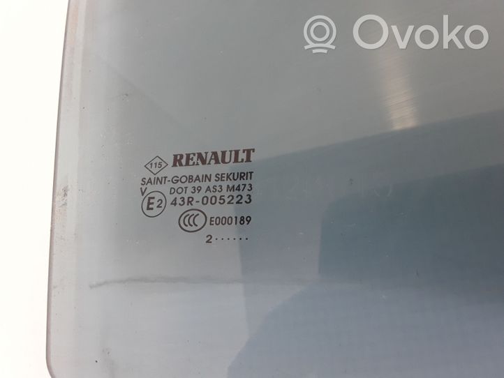 Renault Zoe Vetro del finestrino della portiera posteriore 823001033R