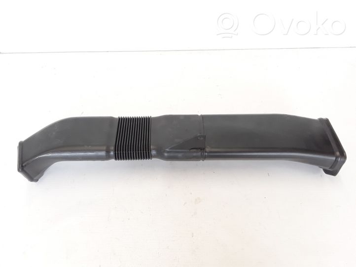 Opel Vivaro Air intake duct part 8200129517