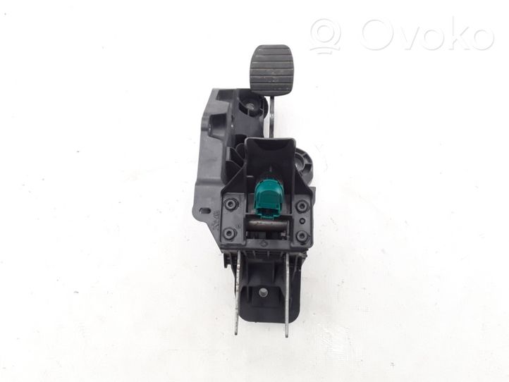 Opel Vivaro Brake pedal 465016415R