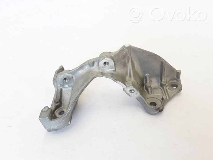 Renault Scenic III -  Grand scenic III EGR-venttiilin/lauhduttimen kiinnike 147177968R