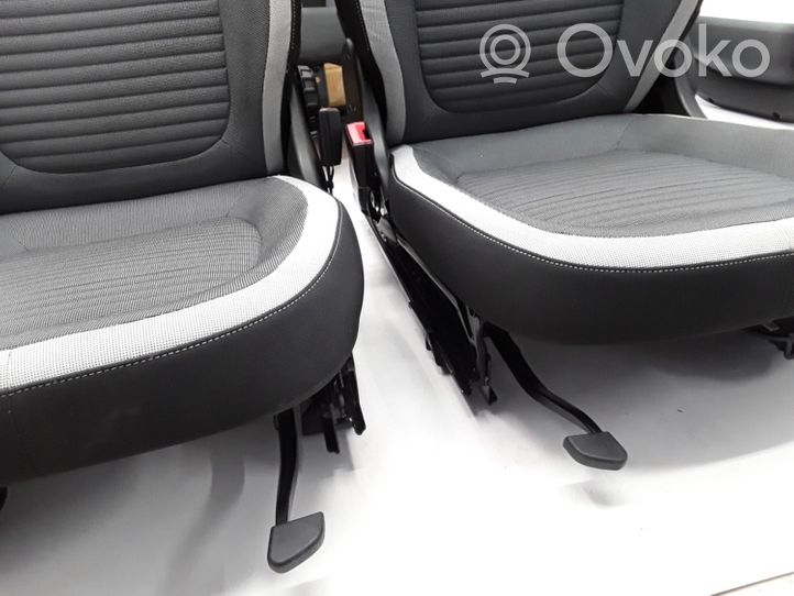 Renault Twingo III Set interni 