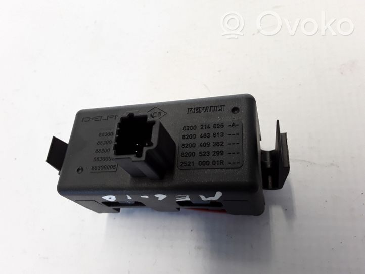 Renault Megane III Hazard light switch 8200214896