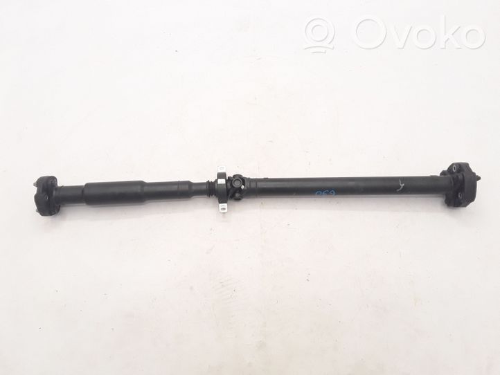 BMW 5 G30 G31 Arbre de transmission avant 26108687372