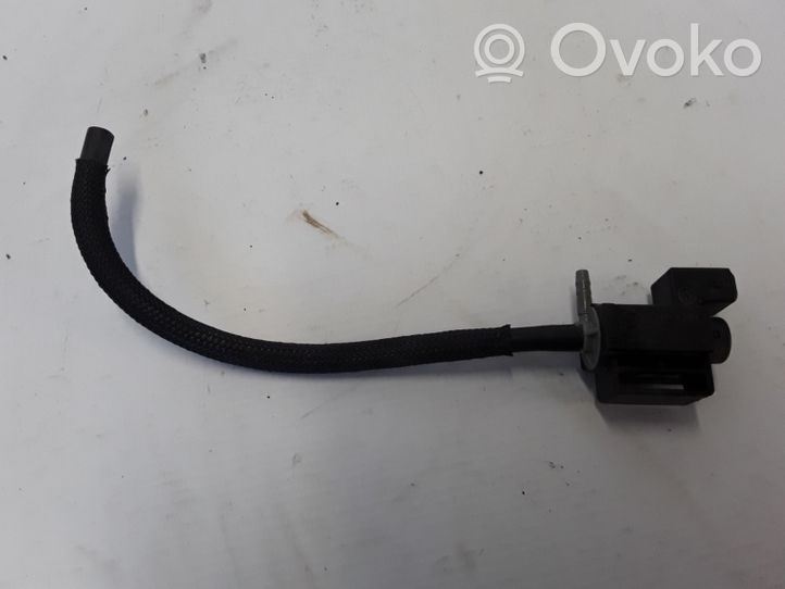 Volvo S90, V90 Turboahtimen magneettiventtiili 31339879