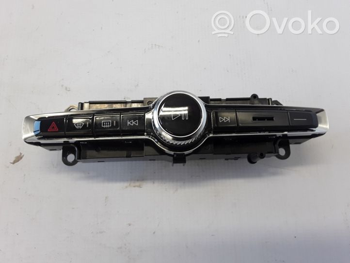 Volvo S90, V90 Ilmastoinnin ohjainlaite/moduuli 31398845