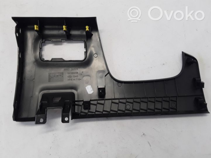 Renault Kadjar Rivestimento del pannello 289212630R