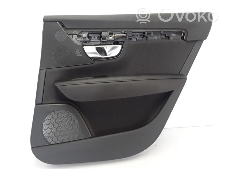 Volvo S90, V90 Takaoven verhoilu 39837457