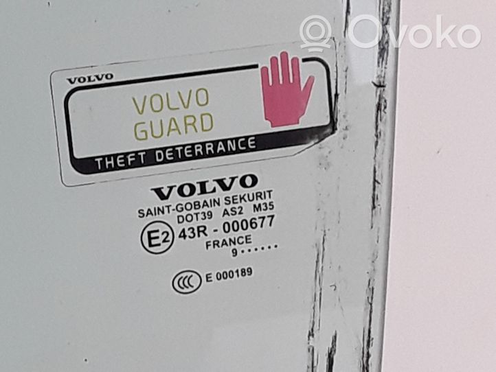 Volvo C70 Pagrindinis priekinių durų stiklas (dvidurio) 9466376