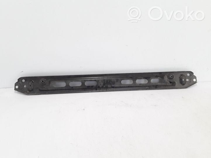 Volvo V60 Fixation de radiateur 31368100