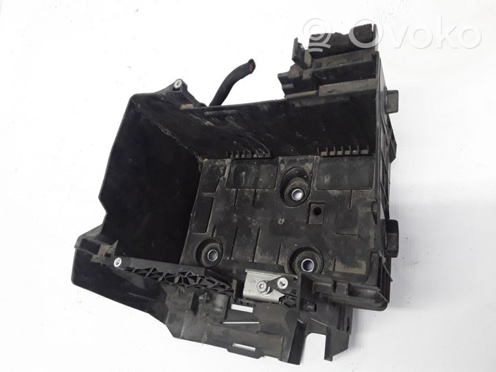 Renault Megane IV Staffa di montaggio della batteria 244280249R