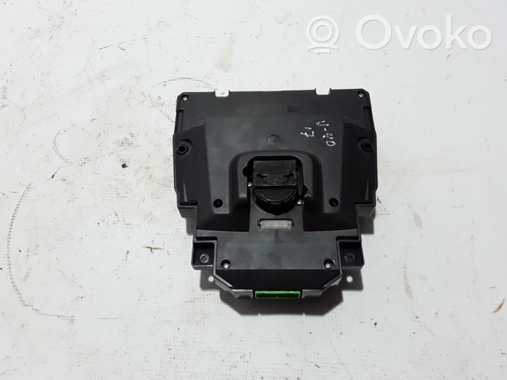 Volvo V40 Ilmastoinnin ohjainlaite/moduuli 31398643