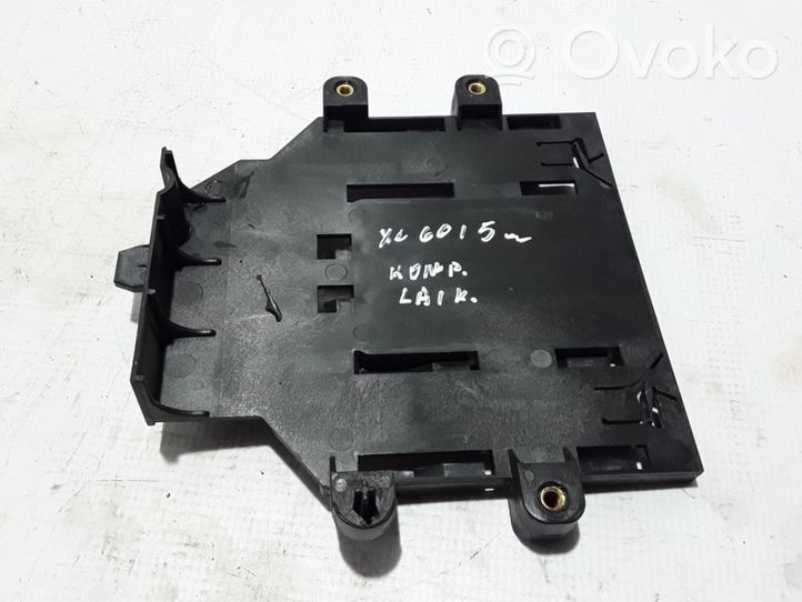 Volvo XC60 Altra parte del vano motore 31331597