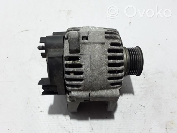 Dacia Duster Generatore/alternatore 8200667607