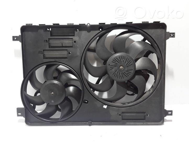 Volvo XC70 Radiator cooling fan shroud 30668629