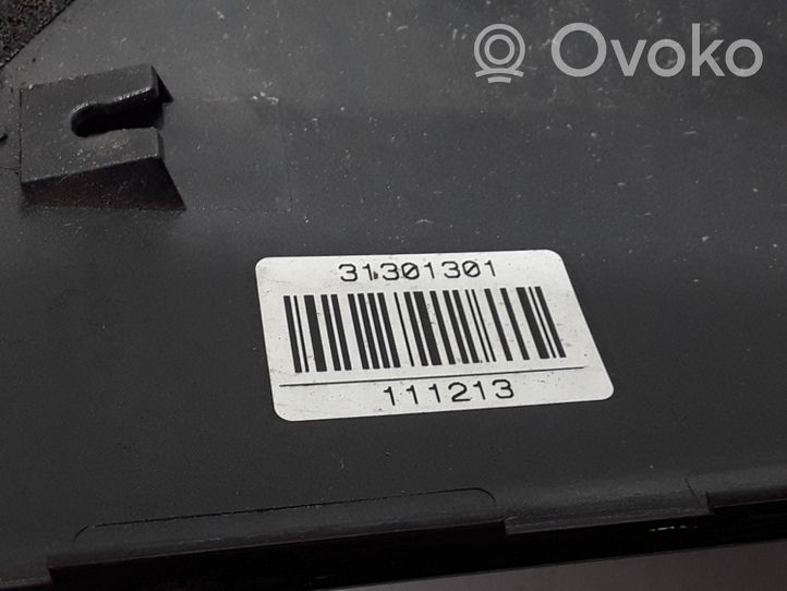 Volvo V40 Rivestimento portellone 31301301