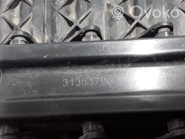 Volvo XC90 Prowadnica powietrza intercoolera 31353796
