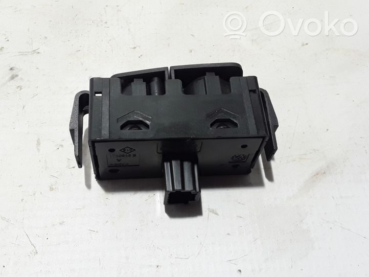 Renault Scenic III -  Grand scenic III Hazard light switch 252100502R