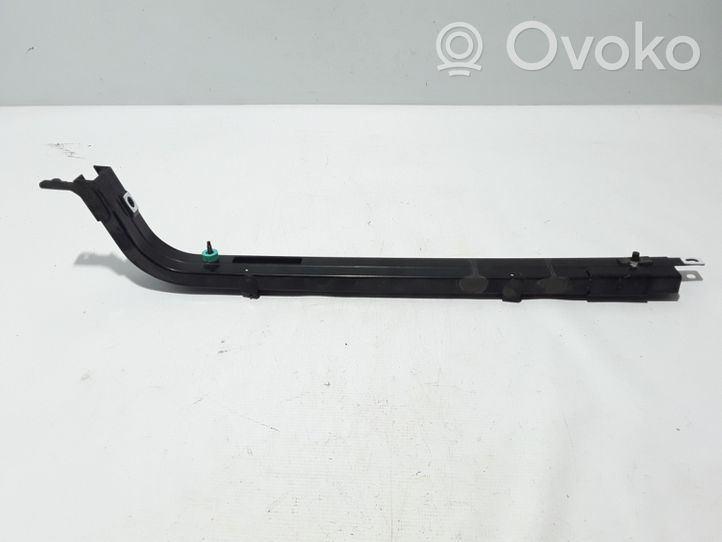 Renault Kangoo II Guida a rullo centrale per portellone scorrevole 777613147R