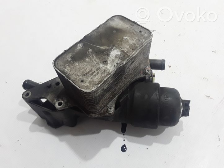 Opel Vivaro Oil filter mounting bracket 152081926R