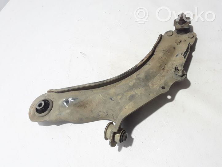 Mercedes-Benz Citan W415 Front lower control arm/wishbone 8200586561