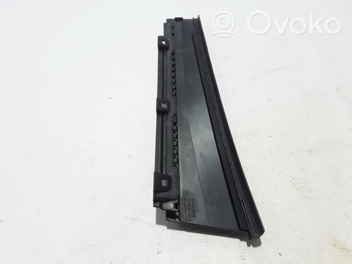 Volvo S90, V90 Muu takaoven verhoiluelementti 31378625