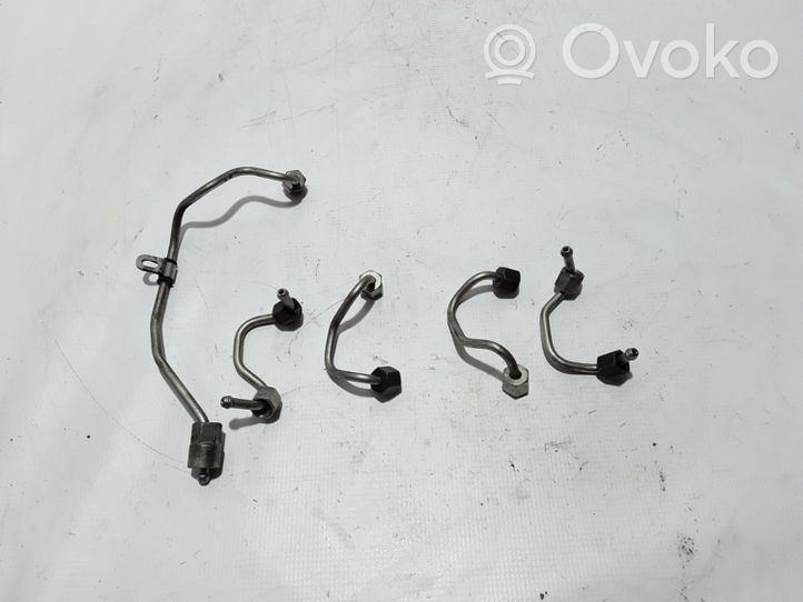 Volvo V40 Tuyau d'alimentation d'injecteur de carburant 