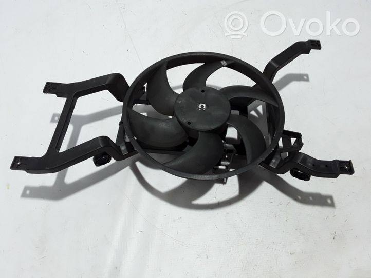 Dacia Sandero Kale ventilateur de radiateur refroidissement moteur 8200779073