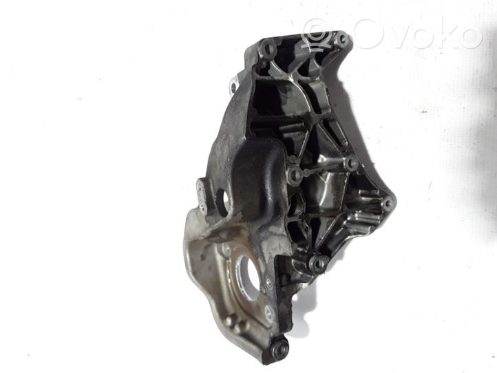 Volvo V40 Support de générateur / alternateur 31401103