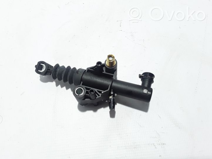 Renault Trafic III (X82) Clutch slave cylinder 306105360R