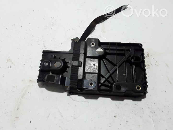 Volvo S90, V90 Battery bracket 