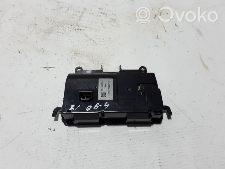 Volvo S90, V90 Ilmastoinnin ohjainlaite/moduuli 31485754